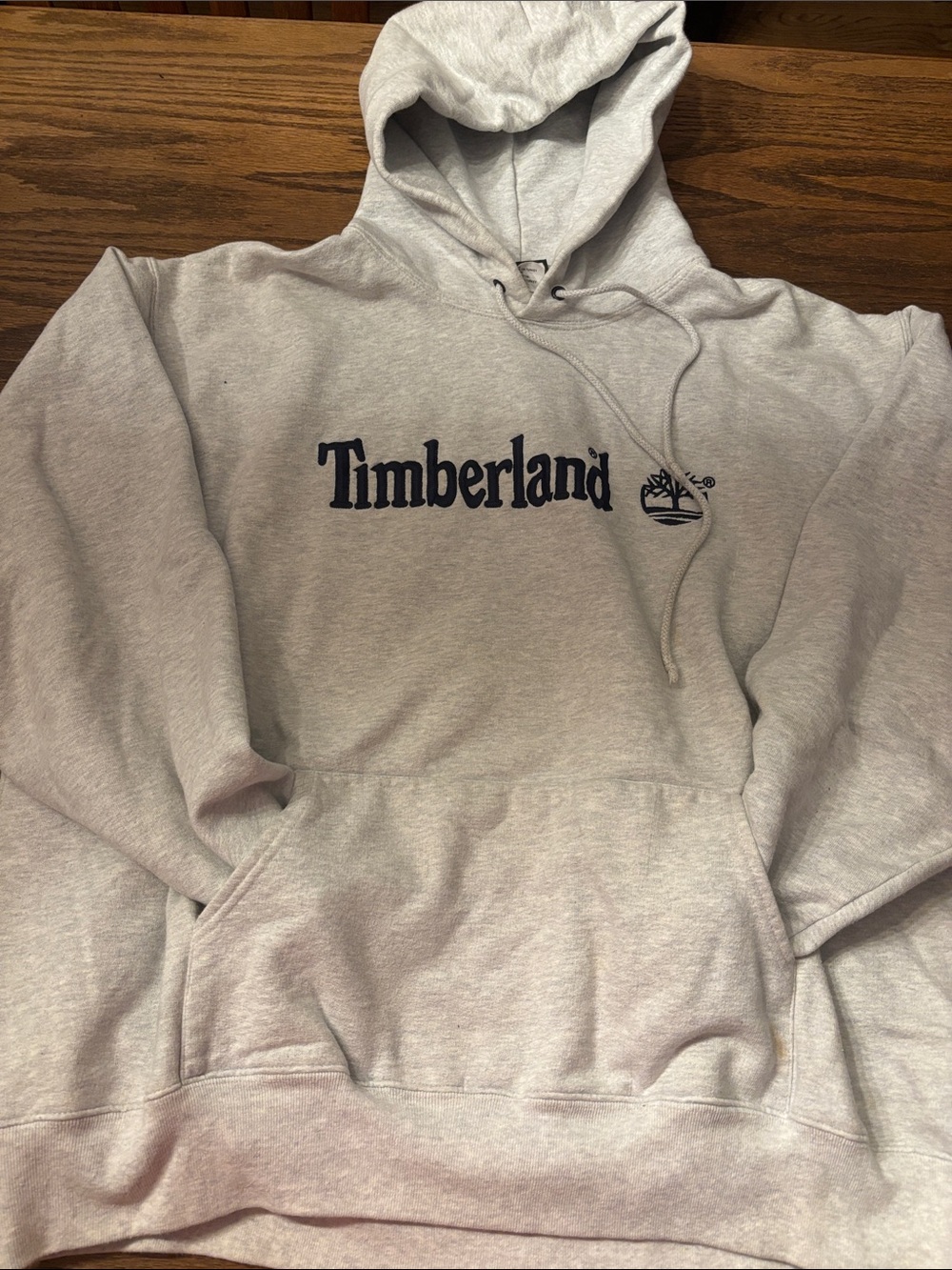 Vintage Timberland Weathergear Men’s Hoodie in Light Gray with Navy Logo